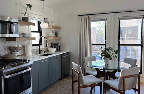 Curtis Park Apartment | Bright and Modern Studio Guesthouse - near RiNo!