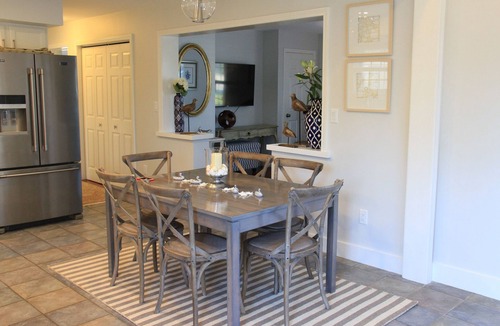 Nantucket Town Apartment | BRIGHT and STYLISH 2BD,1BT with deck and BBQ