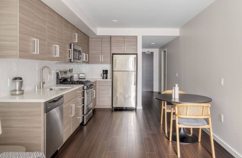 Civic Center Apartment | Bright Soma 1BR w/Concierge, Theater & On-Site Retail, by Blueground