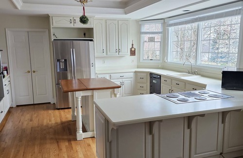 Harper's Choice House | Bright spacious 5 bedroom home, Easy Access DC/Baltimore/Annapolis