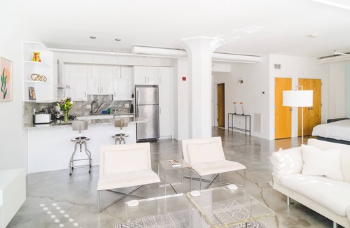 Boston Financial District Condo | Bright & Spacious Loft Steps to the Freedom Trail