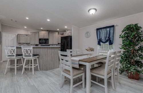 Citrus Springs House | Bring your boat, close to the springs, state parks, lakes and Gulf.
