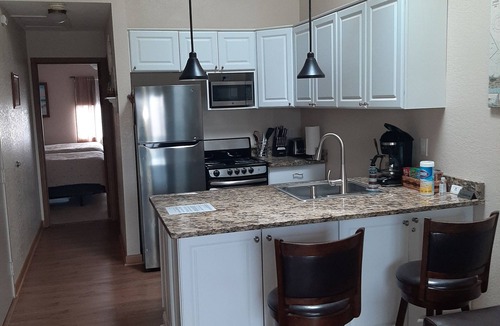 Oak Harbor Condo | C&D REST-A-WHILE Book 2 nights get the 3rd free. 9/1/25 - 3/31/26 stays.