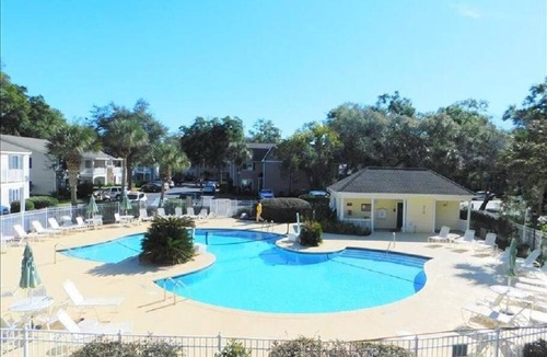 Demere Park House | C2 Ocean Walk, Pool view, village area, cozy!
