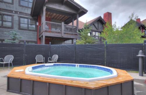 Copper Mountain Village House | Ca3202 The Cache Condo