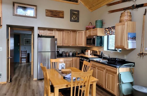 Cloudcroft Cabin | Cabana Escondido borders National Forest yet easy access.