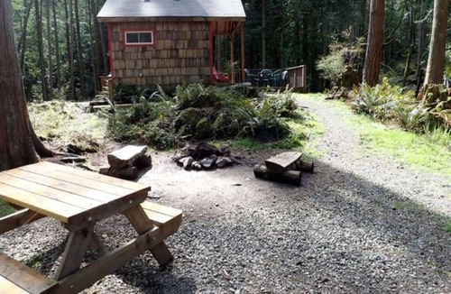 Lime Kiln Cabin | Cabin and adjacent tent site