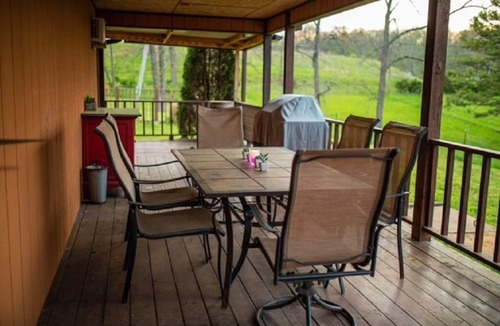 Eminence Cabin | Cabin in the heart of the Ozark National Scenic Riverway!