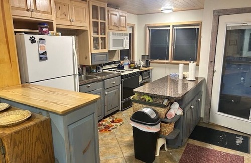 Three Lakes Cabin | Cabin on Crystal Lake located on the Three Lakes Chain of Lakes.