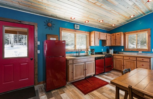 Purgatory House | Cabin on Pond - Hot Tub - 2 Miles from Purgatory - Pet Friendly - One Acre