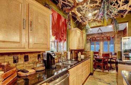 Seven Hills House | Cabo oasis in the heart of Las Vegas