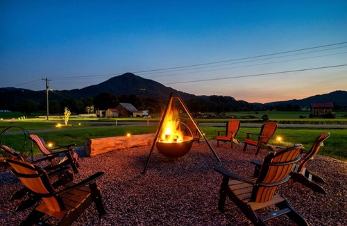 Wears Valley Other | Camping ∙ 2 bedrooms ∙ 5 guests