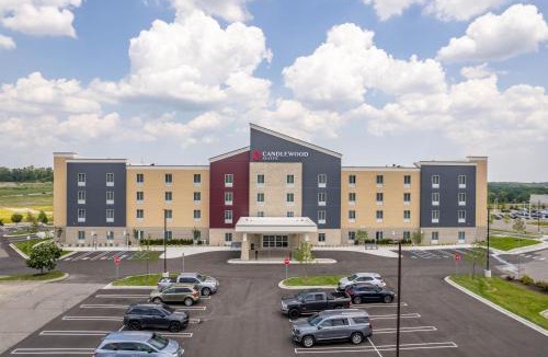 Auburn Hills Hotel | Candlewood Suites - Detroit - Auburn Hills by IHG
