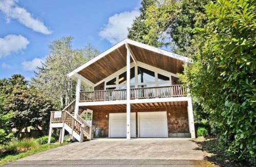 Neahkahnie Beach House | Captain's Hideaway