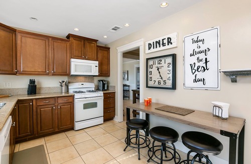 Carlsbad House | Carlsbad Cottage by the Beach