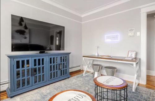 North Bergen Apartment | Casa De Paz II - Min from NYC The Heights