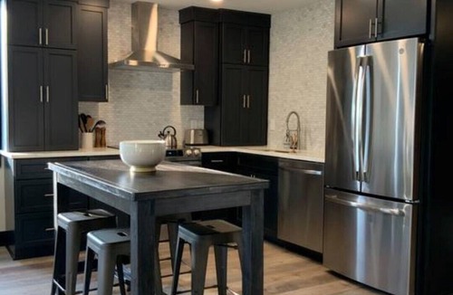 West Main Historic District Apartment | Cassius Quarters@The713! Downtown, large, upscale suite w/private balcony