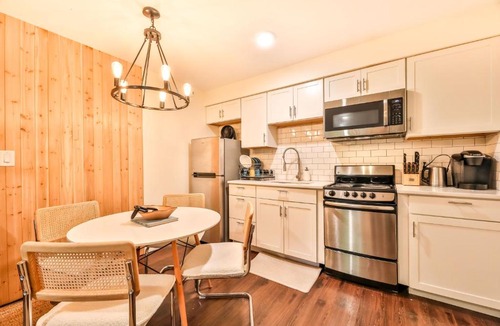 Hunter Apartment | Catskills Oasis True Ski In Out on Hunter Mountain That Fits 6