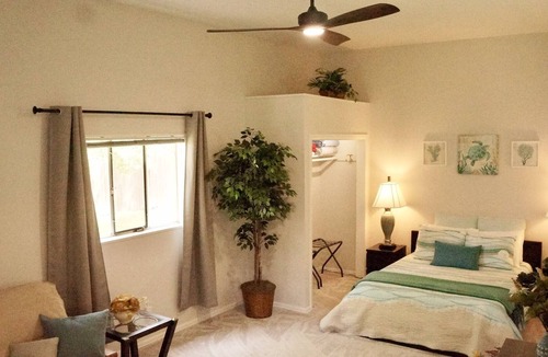 Panorama Heights House | Central Boulder Charming 2bdrm Suite! Nice Spacious Private & Large Backyard!