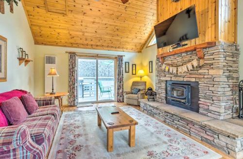 Whispering Forest House | Château Forêt in Big Bear with Hiking Trail Access