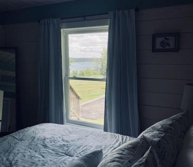Salsbury Cove House | Chalet with a Private Beach in Acadia National Park