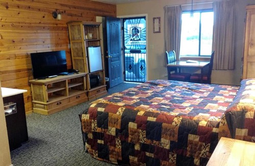 Chama Cabin | Chama River Bend Lodge