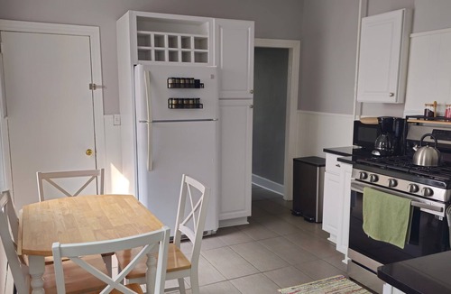 Thompson Square - Bunker Hill Condo | Charlestown Gem - Historic and Central Boston location, perfect for walking