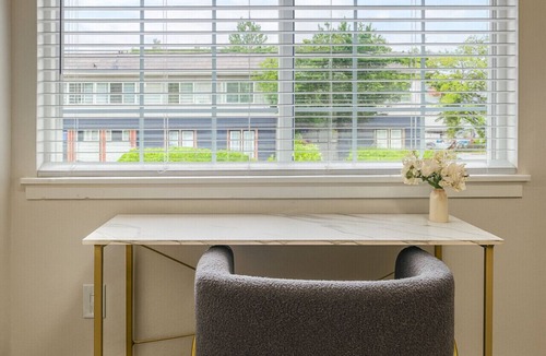 Shannon Apartment | Charming 2BR Hoover Retreat w/ Easy Parking
