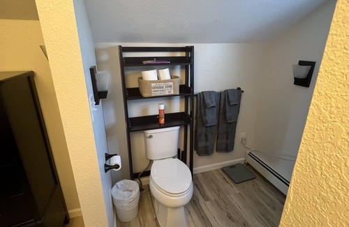 Frenchtown Township House | Charming 3-bedroom house in pleasant Monroe with WiFi, and A/C