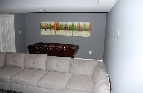 Waldorf House | Charming 3-bedroom private basement with WiFi and AC in marvelous Waldorf.