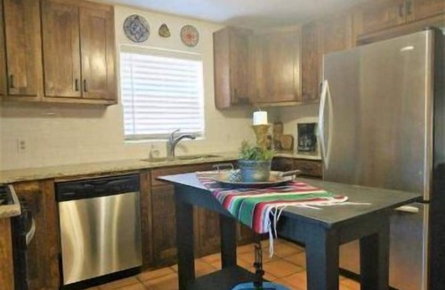 Mesilla House | Charming Adobe Casita in Old Mesilla - near NMSU