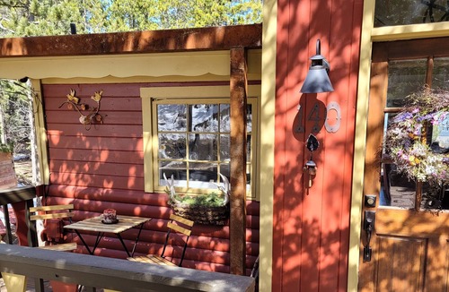 Coal Creek Cabin | Charming cabin with Continental Divide views for miles