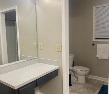 Winston - Salem Apartment | Charming Condo Near WFU and Hospitals, Full Kitchen, Strong WiFi, In-Unit Laundry