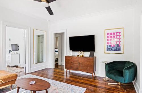 North Chattanooga House | Charming House 5 Minutes to Downtown Chattanooga and Aquarium