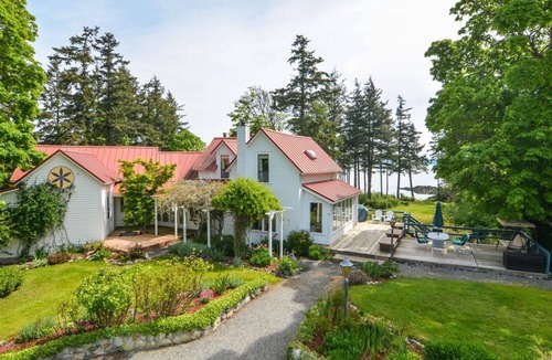 Friday Harbor House | Charming waterfront 4 br gated estate on 8 acres with private beach and buoy.