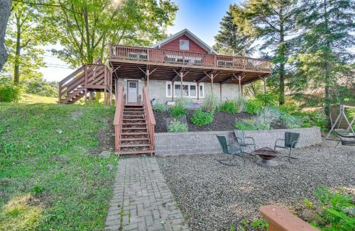 Wolcott House | Charming Wolcott Cottage with Fire Pit and Mini Dock
