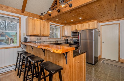 Sky Valley House | Chasing Dreams | Lake Access, Hot Tub, Fire Pit