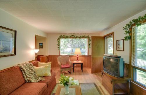 Fish Creek House | Cherry Cottage - Walk to Peninsula State Park!