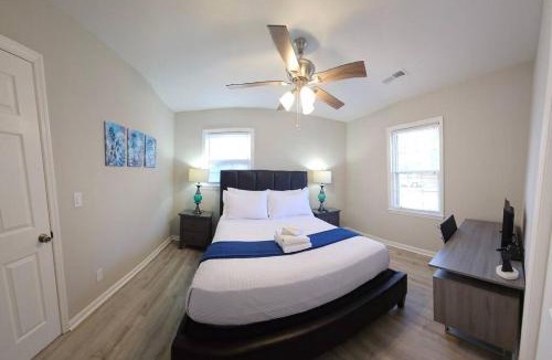 Goose Creek Villa | Chic Oasis: 3BR, 2BA, Private Deck