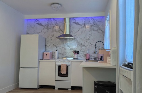 Saint Joseph Apartment | Chic Suite in the Heart of Downtown St. Joseph