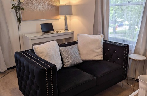 Saint Joseph Apartment | Chic Suite in the Heart of Downtown St. Joseph