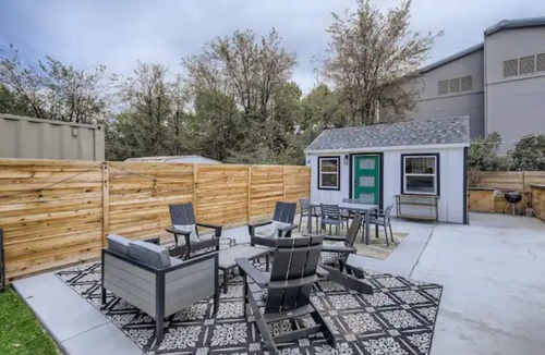 Barths House | Chic West Denver Abode with Hot Tub & Huge Yard