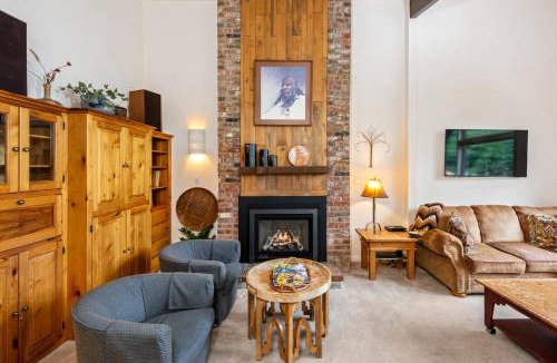 Vail Hotel | Christiania Condominiums- CoralTree Residence Collection