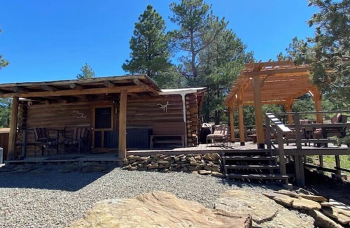 Gulnare House | CJs Ranch RV and Tent sites, with Log Cabin