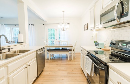 Umstead House | Claire's Charming Home near RDU and RTP