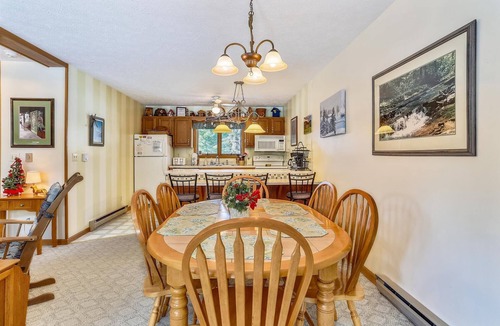 Davis House | Clean, convenient and comfortable and all in the same place!
