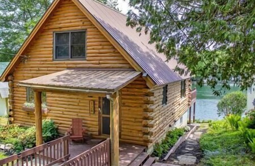Hamilton House | Colgate Cabin #6, Lake Moraine Home #6 Near Colgate University