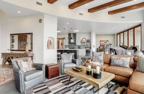Santa Fe House | Come experience the relaxing, beautiful, environment at Casa Colibri'
