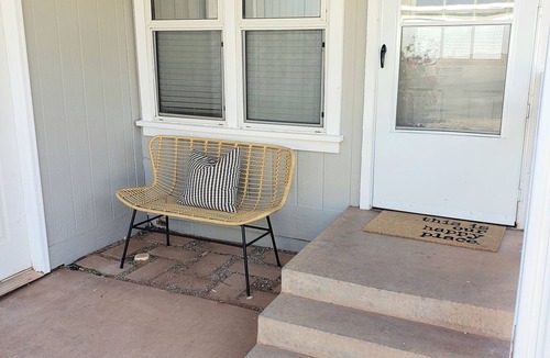 Ivins House | Come stay at our comfy, cozy, NEWLY RENOVATED home in the Ivins, UT!