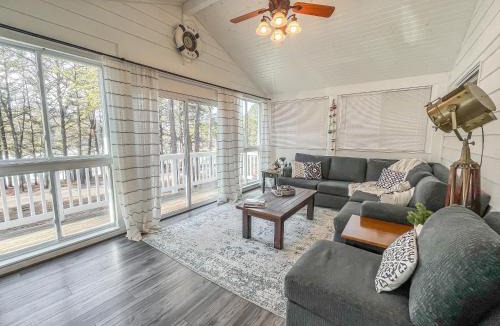 Blakeslee House | Comes with canoe and kayak use Lake house with hot tub and fire pit